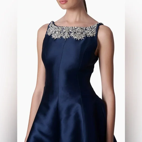 Carolina Herrera Embellished A-Line Gown - Picture 2 of 15